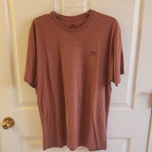 Aftco short sleeve t-shirt